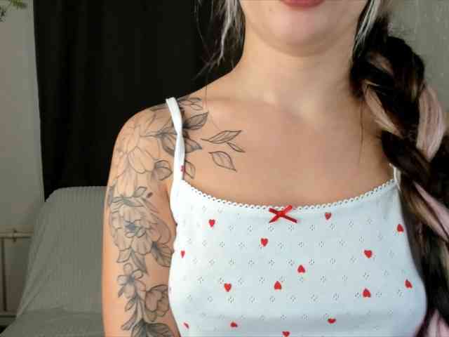MaaryColes webcam