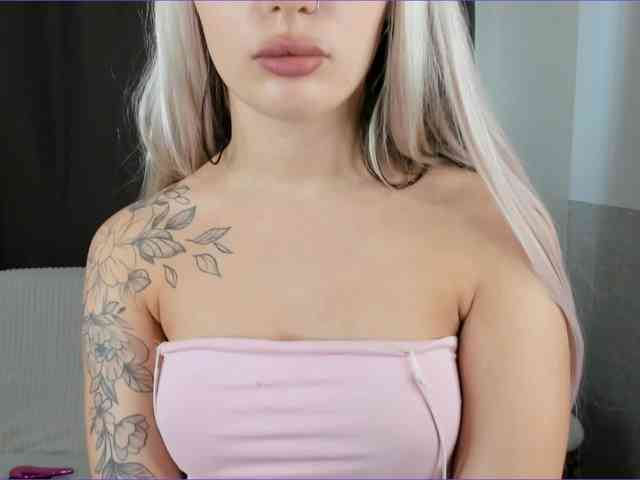 MaaryColes webcam