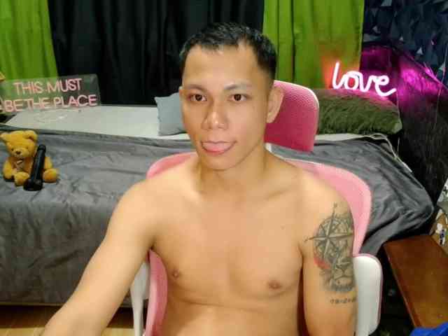 hotasian21