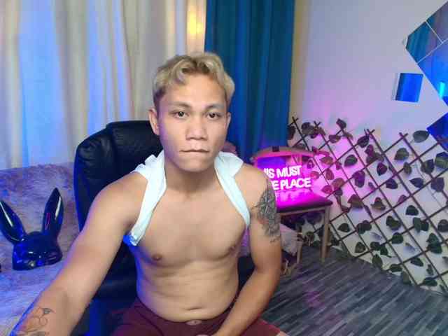 hotasian21