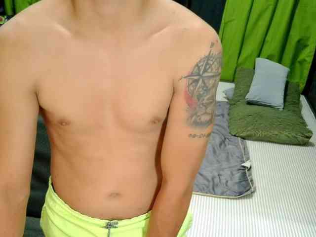 hotasian21