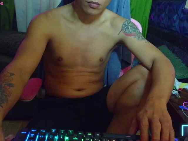 hotasian21