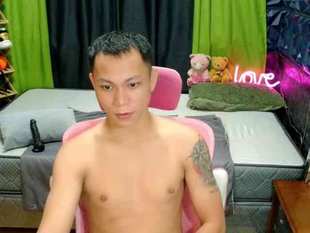 hotasian21