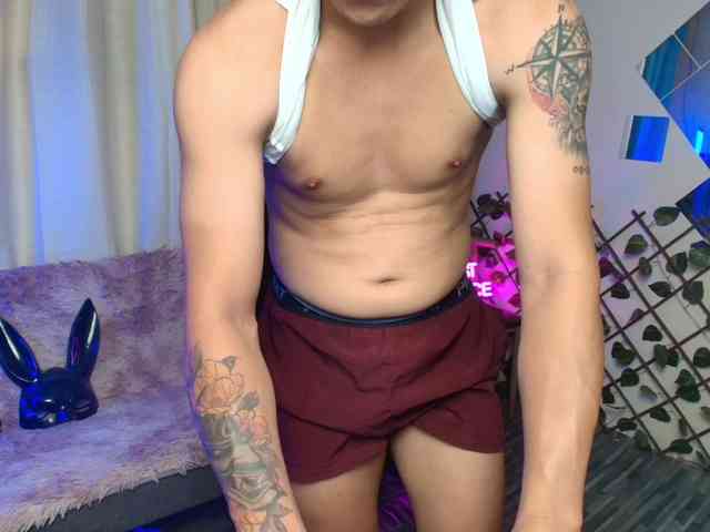 hotasian21