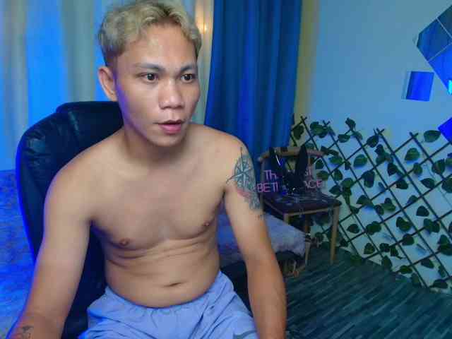 hotasian21