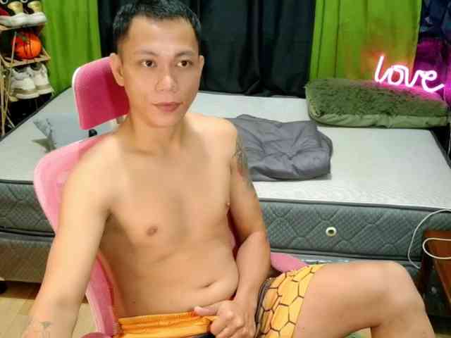 hotasian21