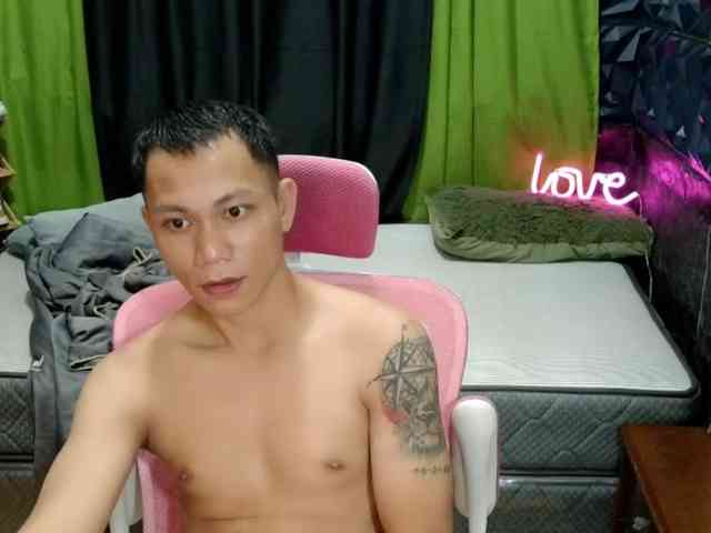hotasian21