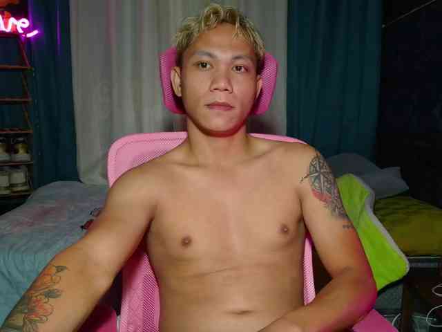 hotasian21