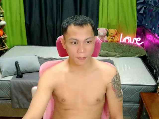 hotasian21
