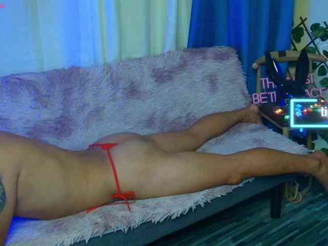 hotasian21
