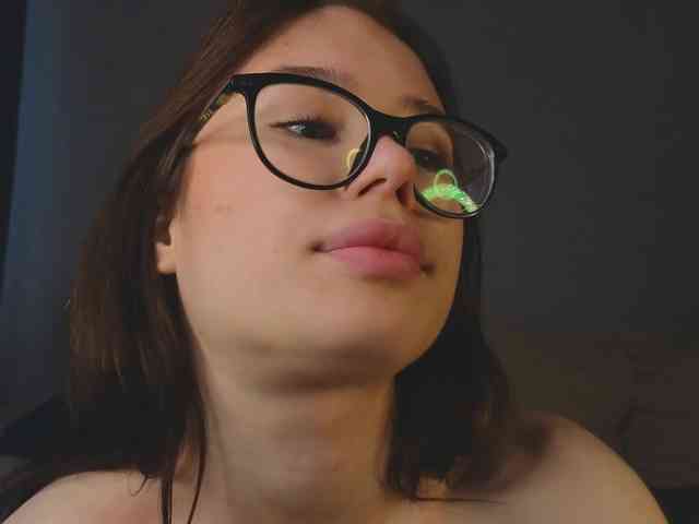 sabrinatightbra webcam