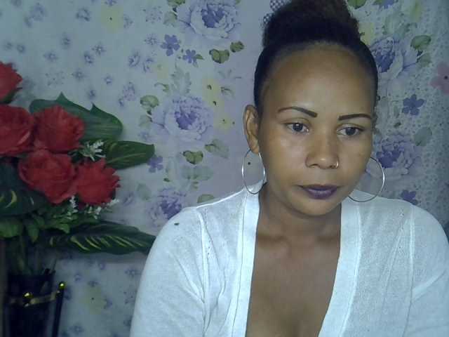 Samirayah live cam on BongaCams