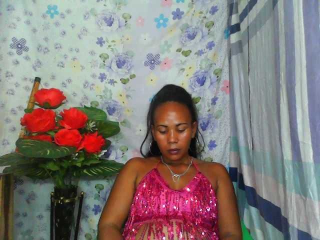 Samirayah live cam on BongaCams