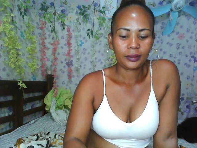 Samirayah live cam on BongaCams