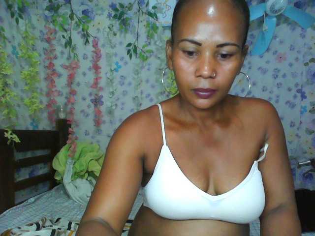 Samirayah live cam on BongaCams