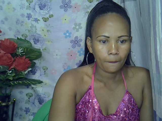Samirayah live cam on BongaCams