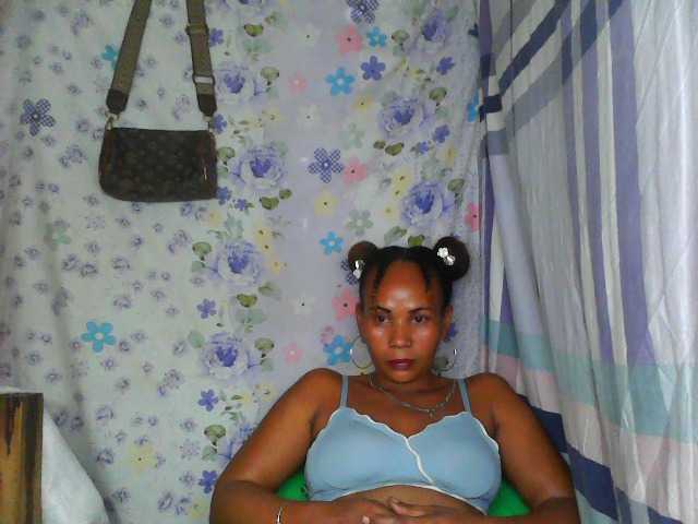 Samirayah live cam on BongaCams