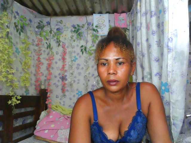 Samirayah live cam on BongaCams