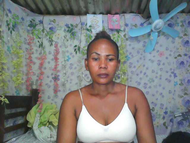 Samirayah live cam on BongaCams