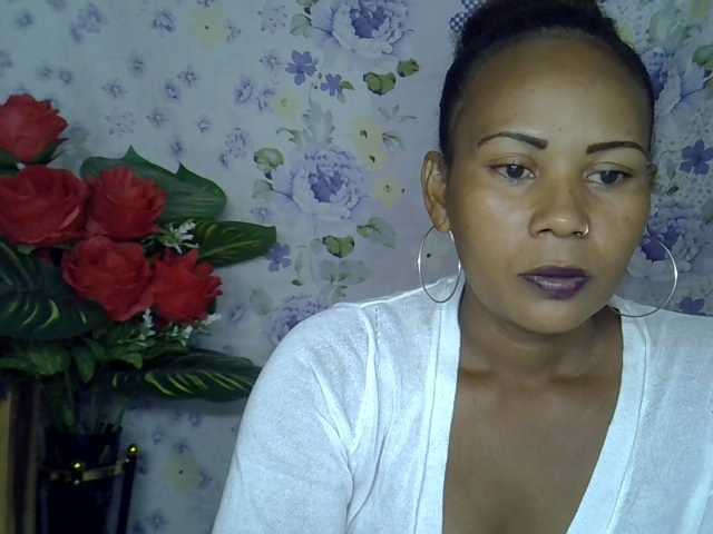 Samirayah live cam on BongaCams
