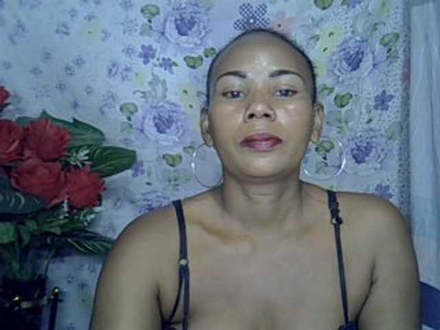 Samirayah live cam on BongaCams