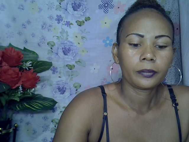 Samirayah live cam on BongaCams