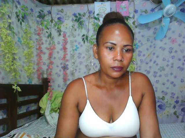 Samirayah live cam on BongaCams