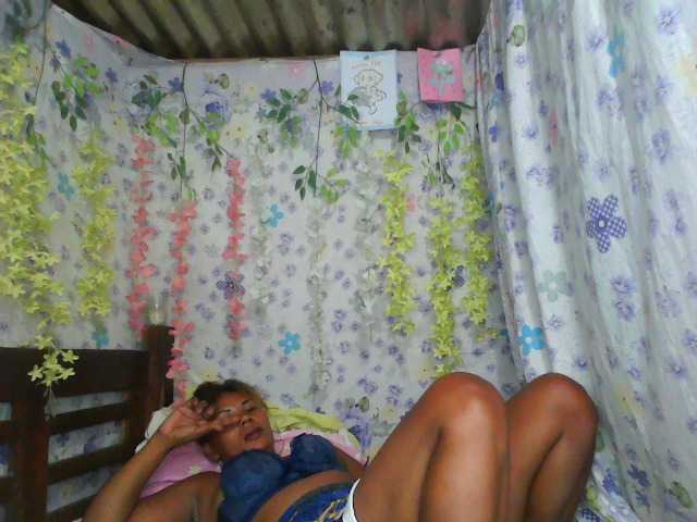 Samirayah live cam on BongaCams