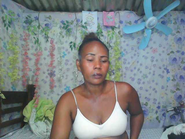 Samirayah live cam on BongaCams