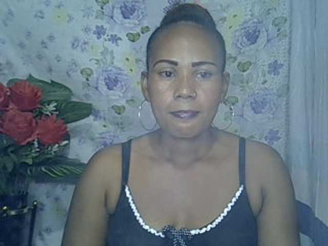 Samirayah live cam on BongaCams
