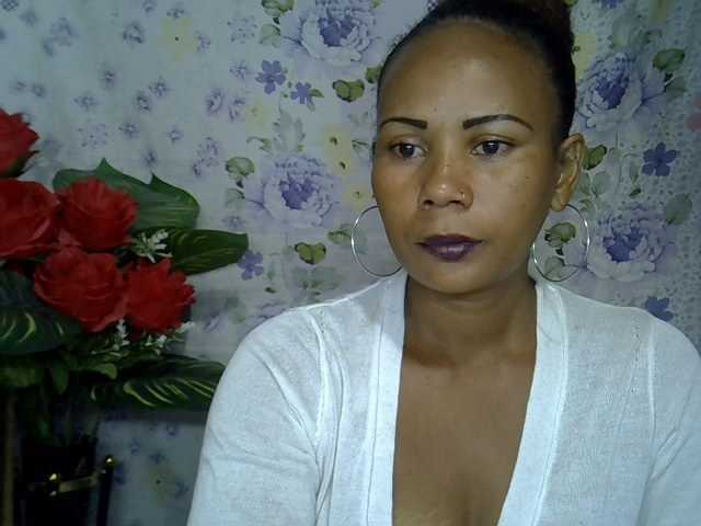 Samirayah live cam on BongaCams