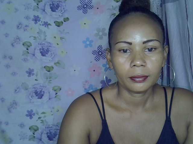 Samirayah live cam on BongaCams