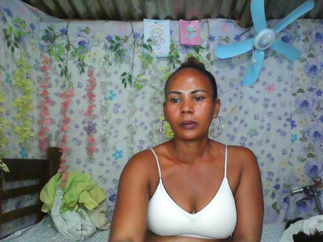 Samirayah live cam on BongaCams
