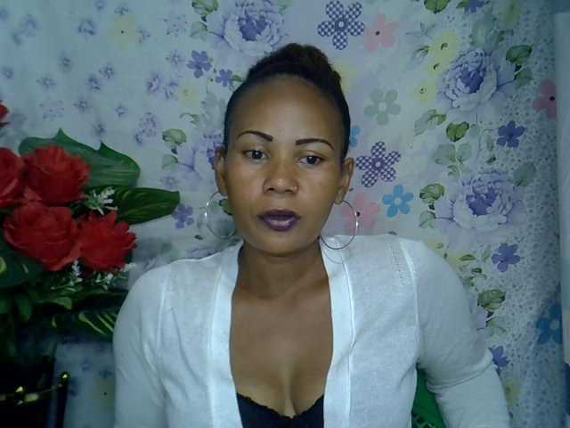 Samirayah live cam on BongaCams