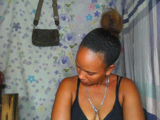 Samirayah live cam on BongaCams