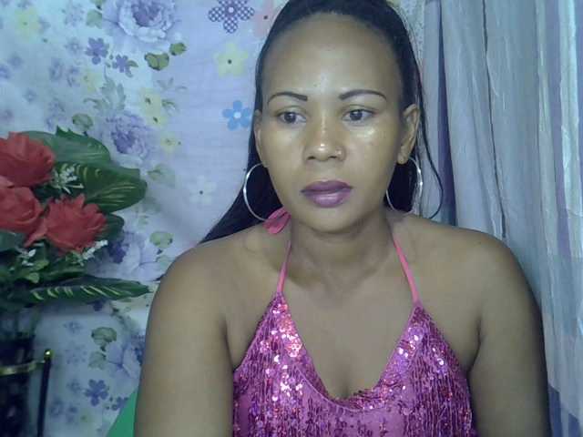 Samirayah live cam on BongaCams