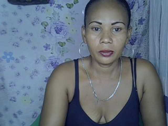 Samirayah live cam on BongaCams