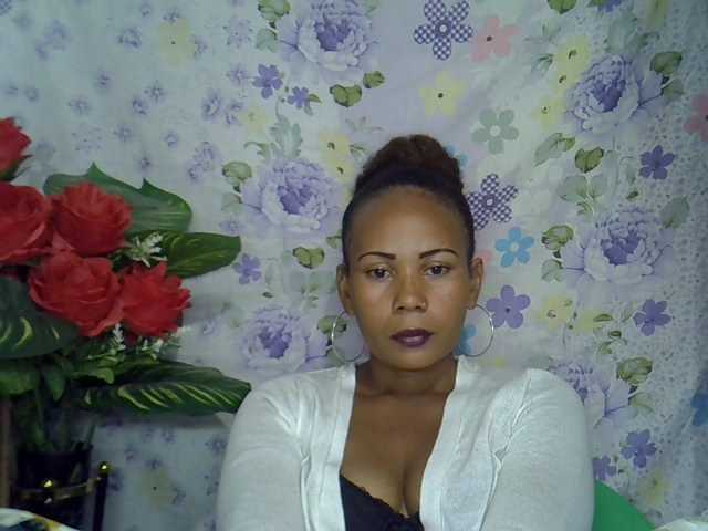 Samirayah live cam on BongaCams