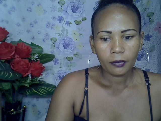 Samirayah live cam on BongaCams