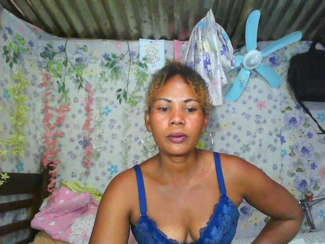 Samirayah live cam on BongaCams