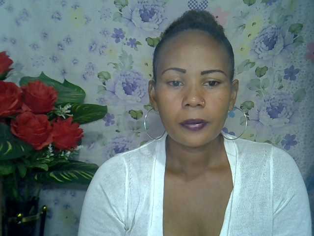 Samirayah live cam on BongaCams