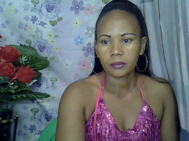 Samirayah live cam on BongaCams