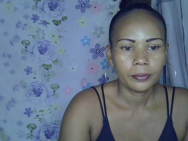 Samirayah live cam on BongaCams