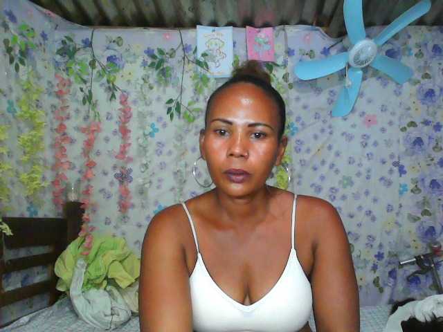 Samirayah live cam on BongaCams