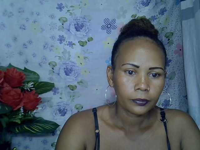 Samirayah live cam on BongaCams