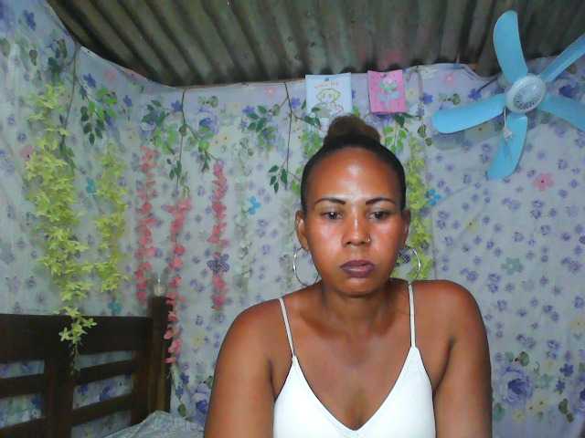 Samirayah live cam on BongaCams