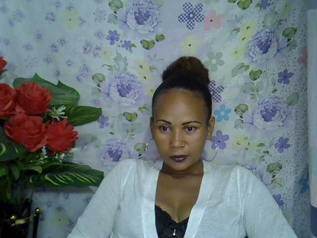 Samirayah live cam on BongaCams