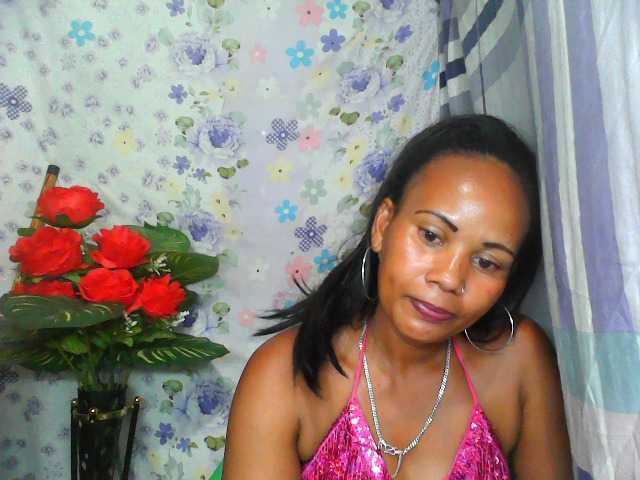 Samirayah live cam on BongaCams