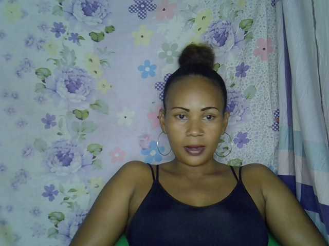 Samirayah live cam on BongaCams