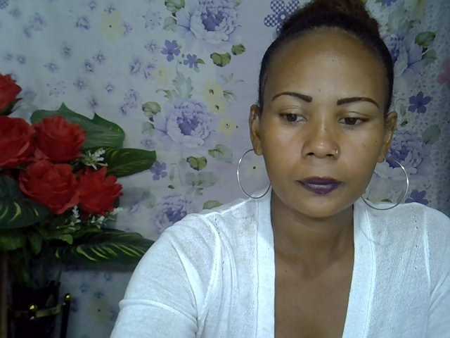 Samirayah live cam on BongaCams